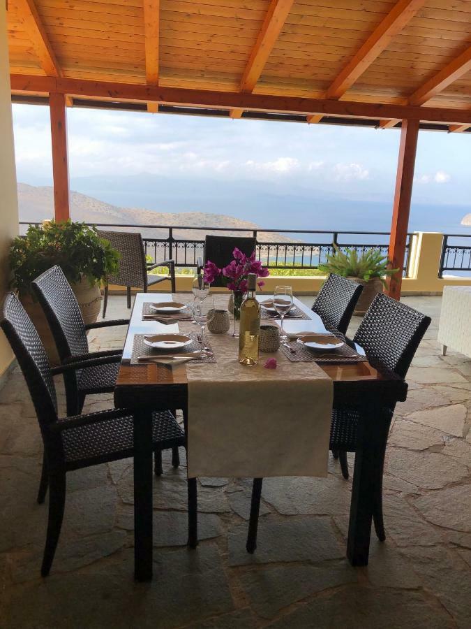 Luxus Tholos Bay Екстериор снимка